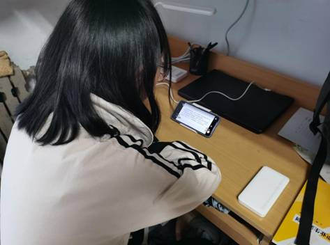 2104110313宋贝妮(1)